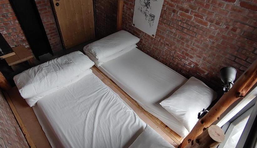 اتاق استاندارد با سرویس بهداشتی مشترک, 缽割貓點點 青旅 Diandian Hostel