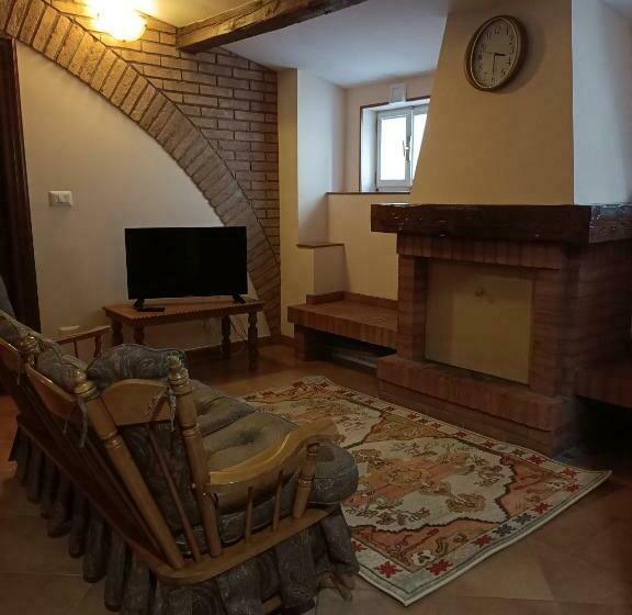 خانه 1 خوابه, Deattellis House Intero Appartamento
