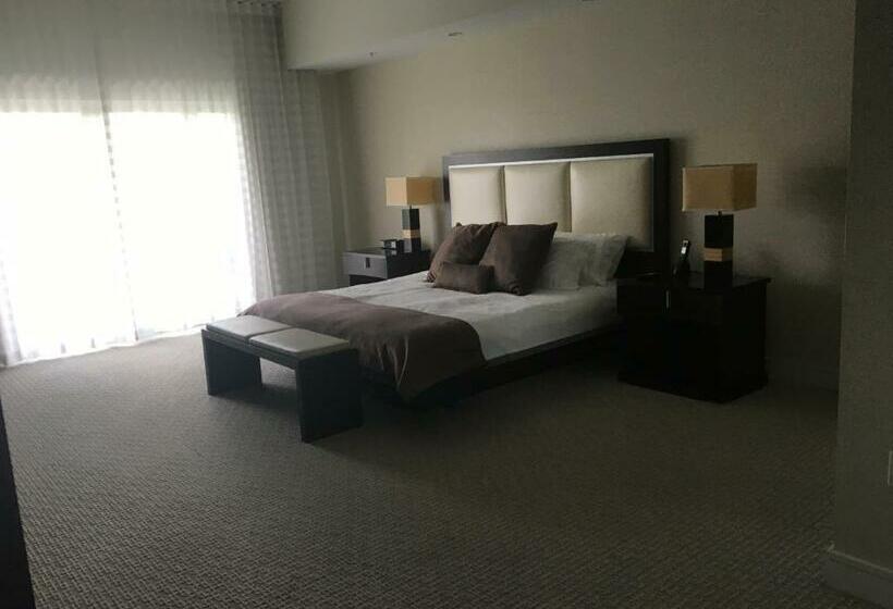 آپارتمان 3 خوابه, Doral 2 Story Villa 3 Bed 4 Bath At Provident Doral At The Blue Miami