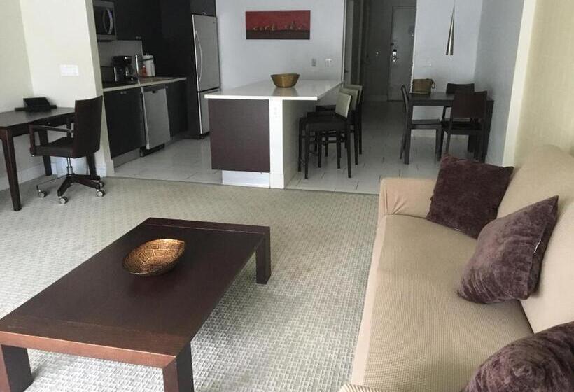 آپارتمان 3 خوابه, Doral 2 Story Villa 3 Bed 4 Bath At Provident Doral At The Blue Miami