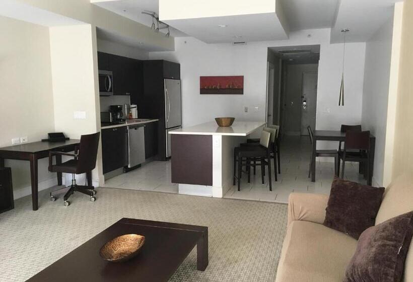 آپارتمان 3 خوابه, Doral 2 Story Villa 3 Bed 4 Bath At Provident Doral At The Blue Miami