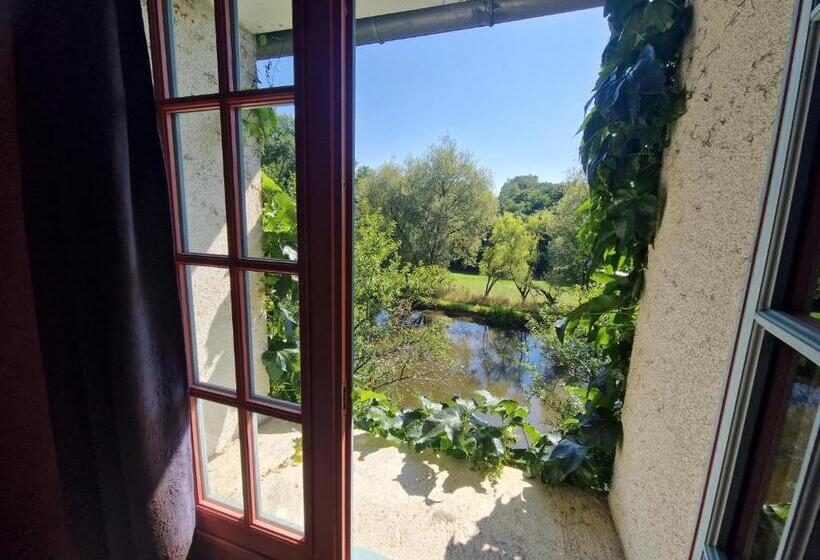 Номер Стандарт, Ferme équestre & Chambres D Hôtes Gateau Stables Proche Guédelon