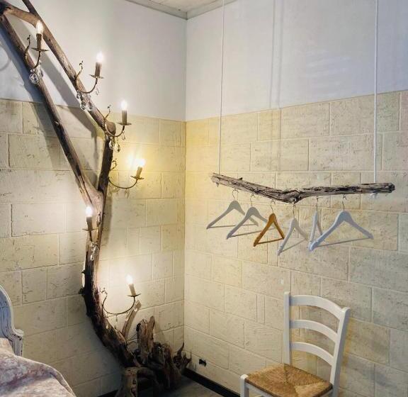 اتاق استاندارد, B&b Shardana