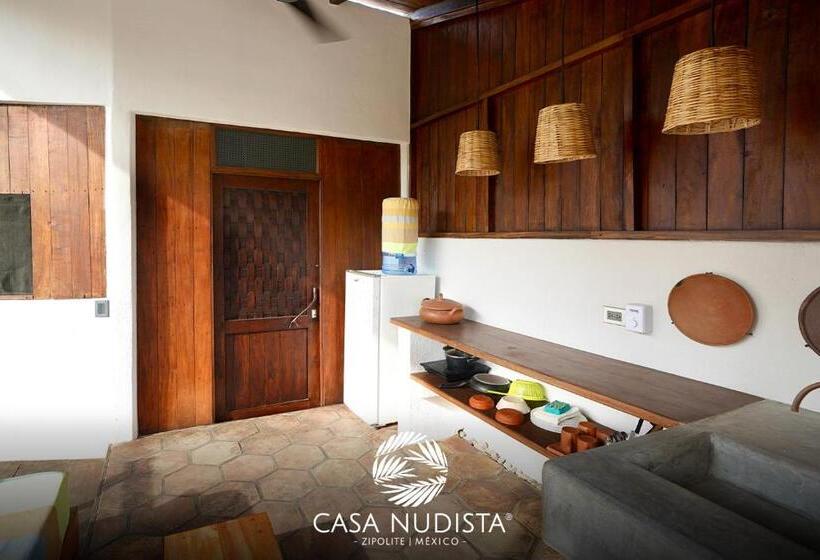 Deluxe Suite King Bed, Casa Nudista   Lgbt