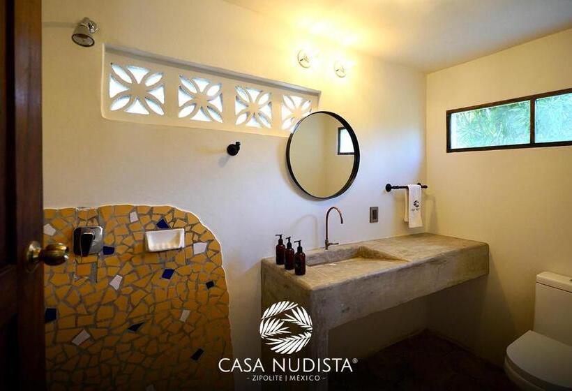 Deluxe Suite King Bed, Casa Nudista   Lgbt