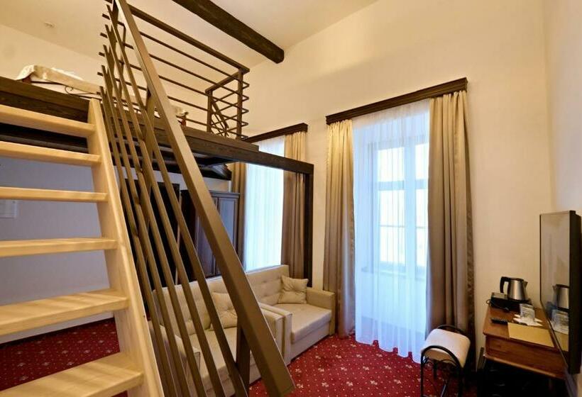 Quarto Familiar, Zámek Wichterle   Hotel A Pivní Lázně