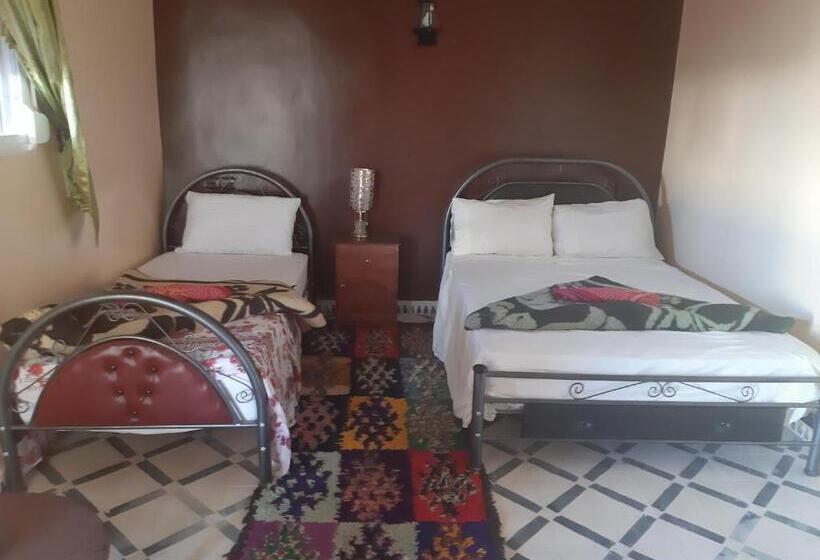 이코노미 룸, Guests House