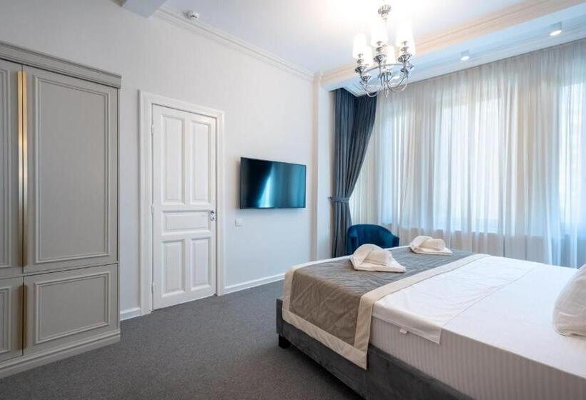 اتاق لوکس با تخت بزرگ, Highline Downtown Aparthotel Oldtown Unirii Square