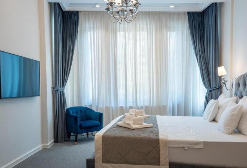 اتاق لوکس با تخت بزرگ, Highline Downtown Aparthotel Oldtown Unirii Square