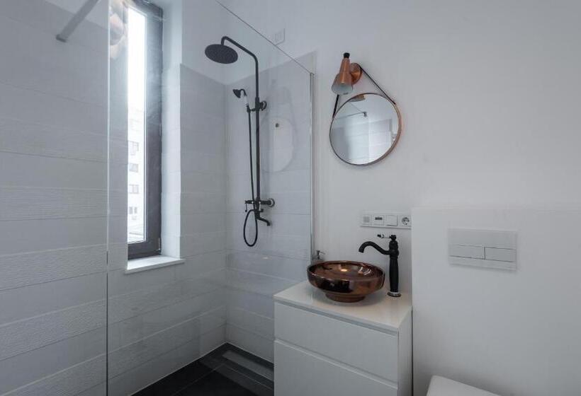 استودیوی لوکس, Highline Downtown Aparthotel Oldtown Unirii Square