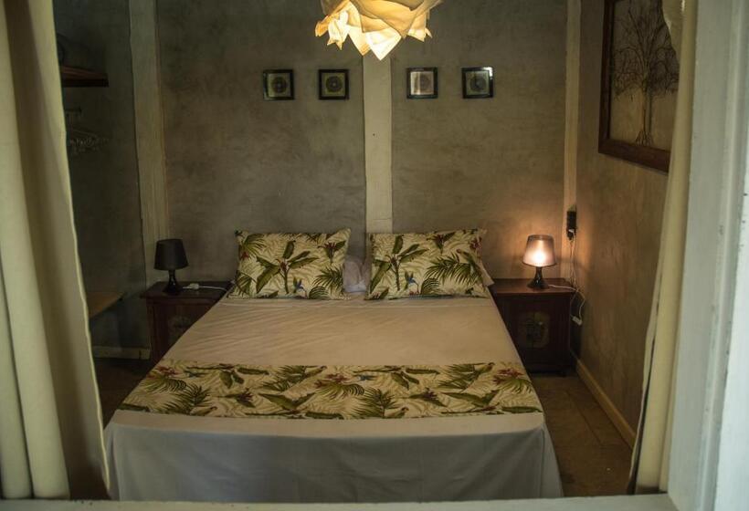 اتاق استاندارد با سرویس بهداشتی مشترک, Jardim Secreto Guest House