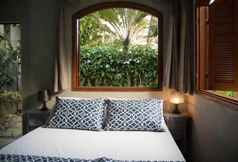 اتاق خانوادگی, Jardim Secreto Guest House