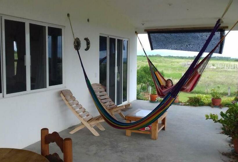 带1个卧室的带海景的公寓, Casa Colibrí Agua Blanca