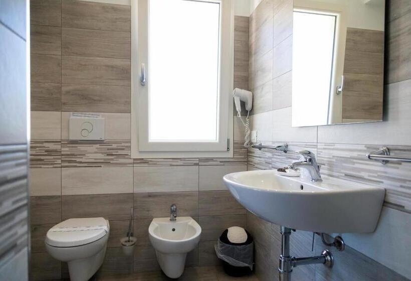 Номер Стандарт Вид на Море с Балконом, Rooms Dream Tropea