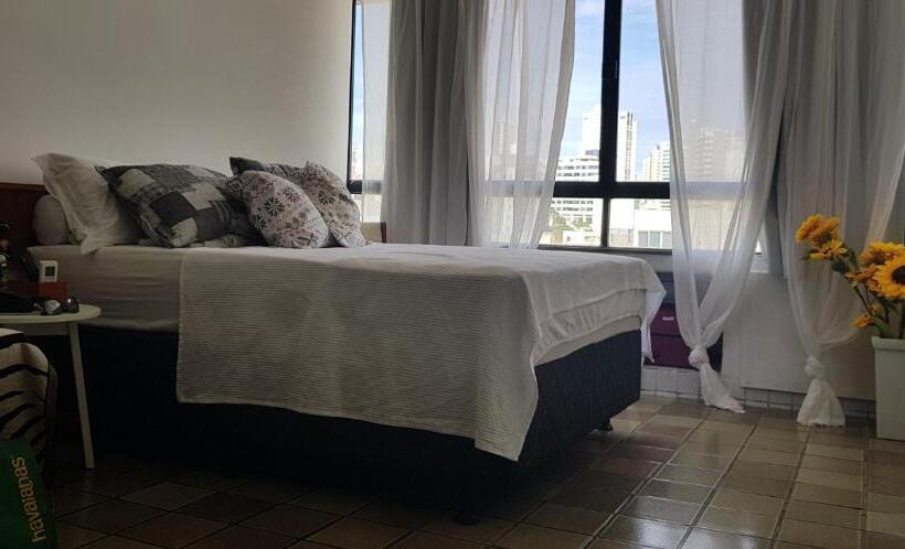 Escritório Estandar Vista Mar, Farol Barra Flat 412