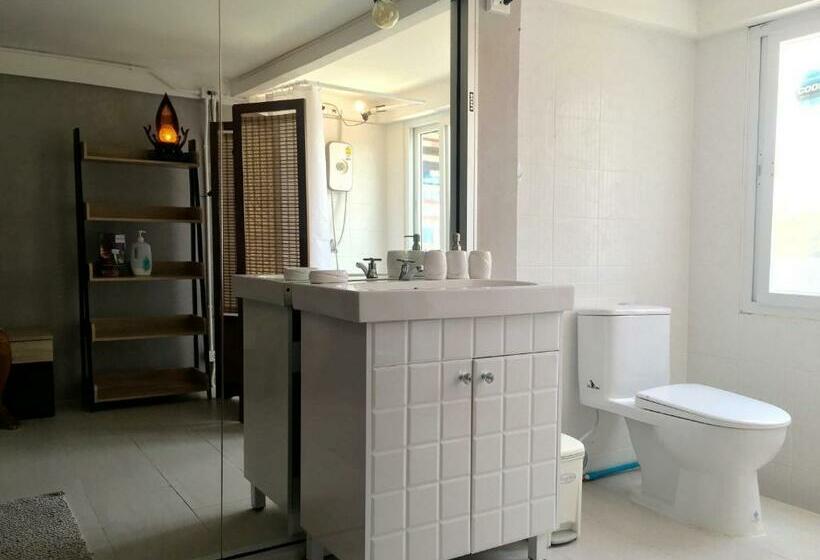 آپارتمان 1 خوابه با چشم‌انداز استخر, New Apartment Nearby Beach