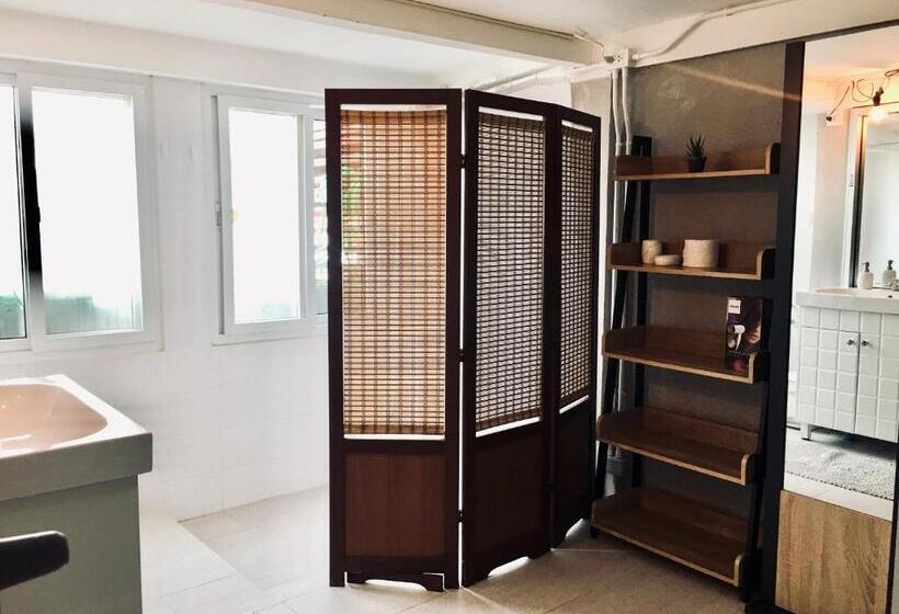 آپارتمان 1 خوابه با چشم‌انداز استخر, New Apartment Nearby Beach