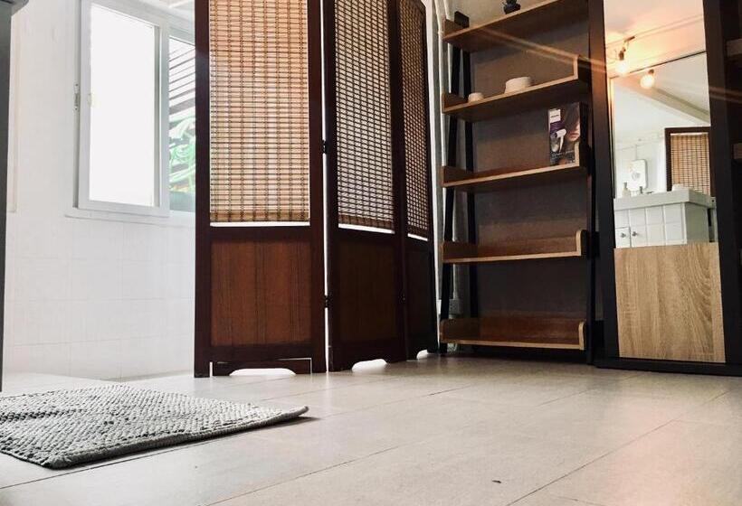 آپارتمان 1 خوابه با چشم‌انداز استخر, New Apartment Nearby Beach