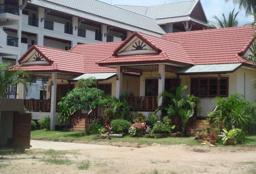 בונגלו סטנדרט עם נוף לגינה, Niracha Chaweng House