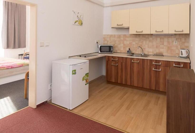 سوییت, Penzion Harvart