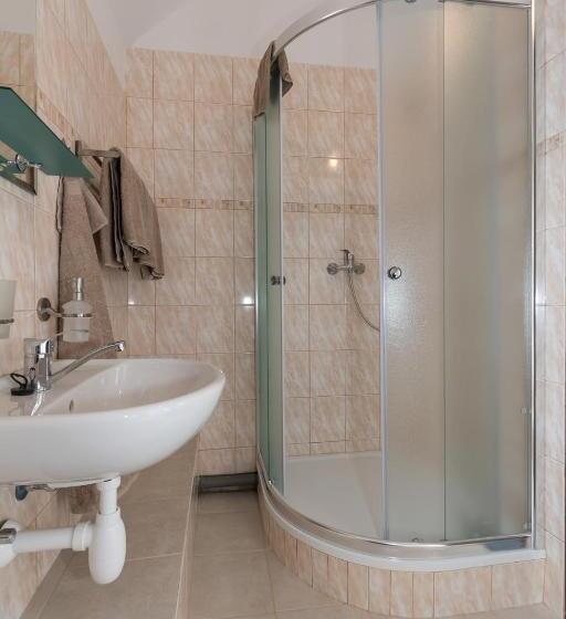 اتاق استاندارد, Penzion Harvart