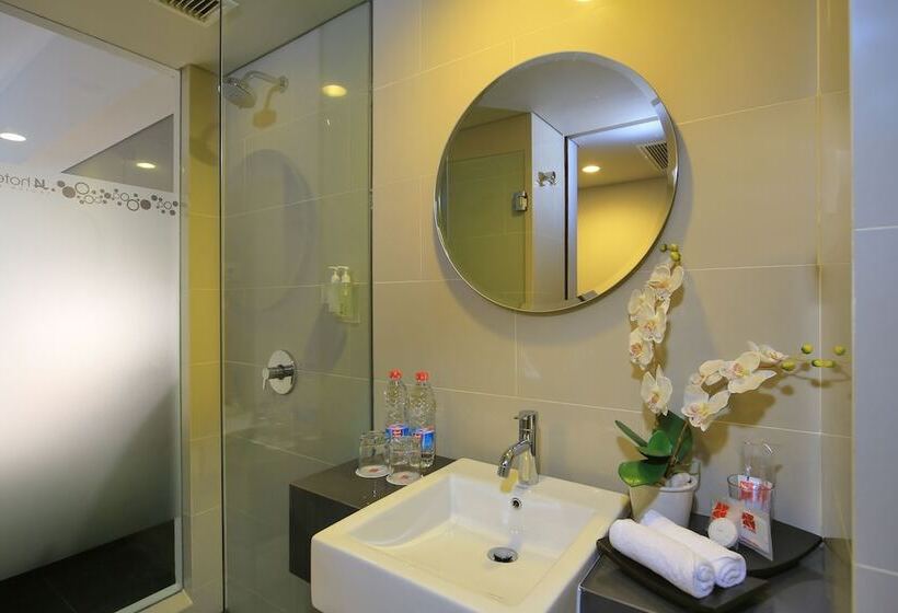 اتاق سوپریور, J4 Hotels Legian