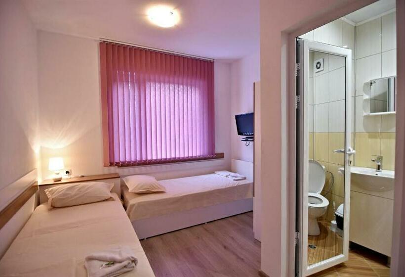 اتاق استاندارد, Saint Maria Guest House
