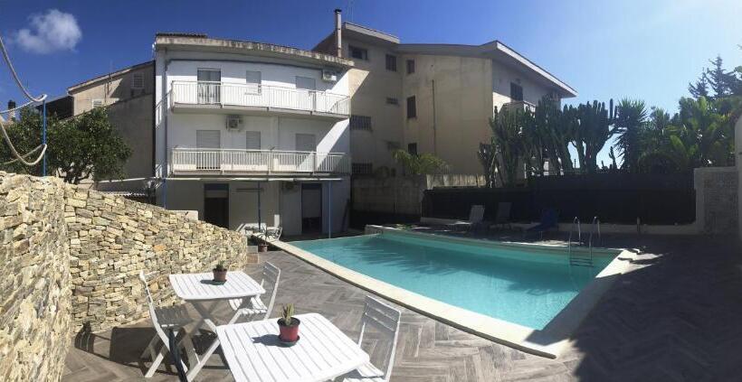 Апартаменты 1 Спальня, Residence Del Golfo