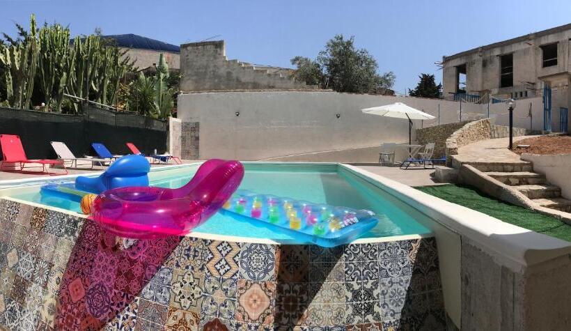 Семейный Номер, Residence Del Golfo