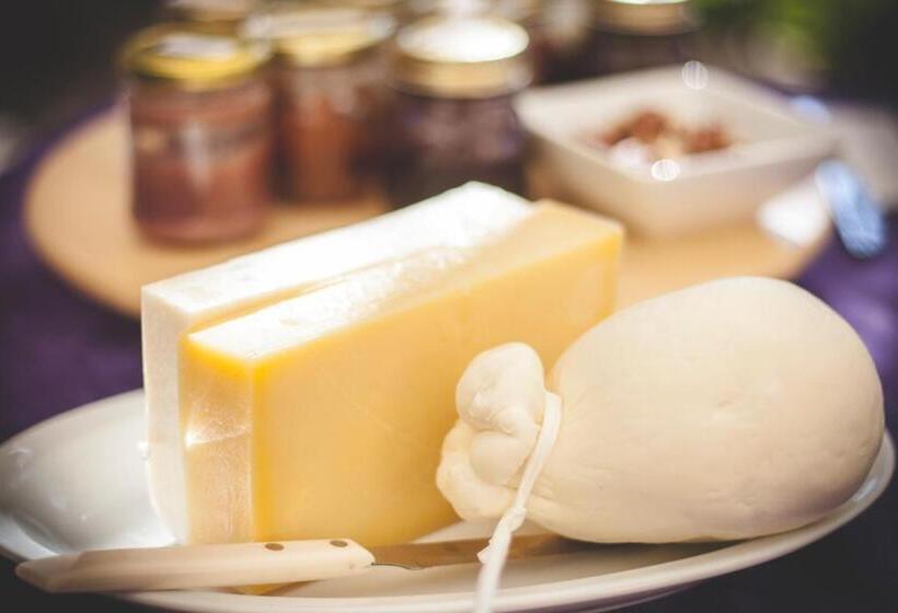 اتاق استاندارد با تخت بزرگ برای معلولان, Locanda La Meridiana