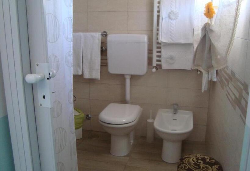 Номер Economy, B&b Oliva