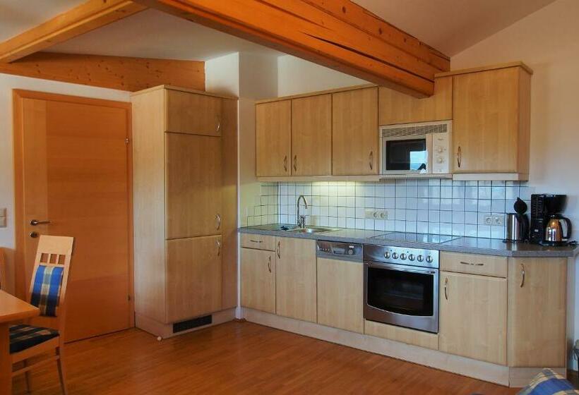발코니가 있는 2 베드룸 아파트, Gästehaus Hartweger