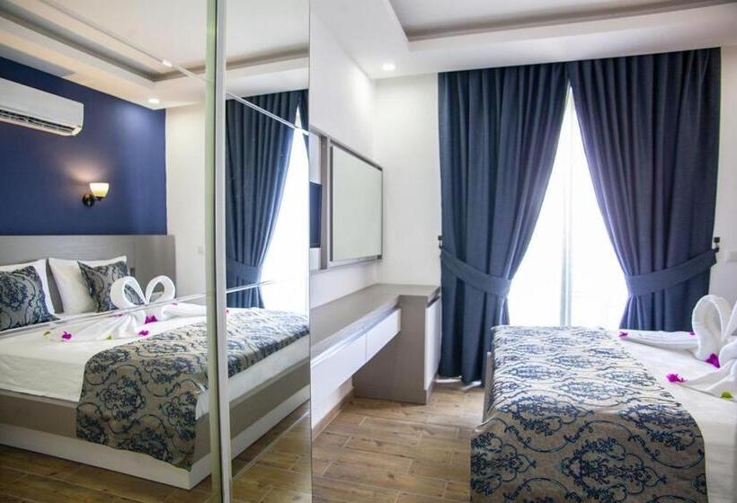 اتاق استاندارد با بالکن و چشم‌انداز دریا, Demyra Boutique