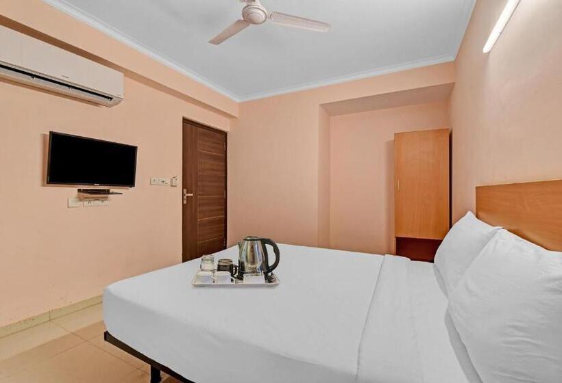 Трехместный Номер Классика, O Townhouse