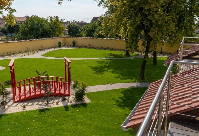 수피리어 테라스 룸, Eprespark Panzió