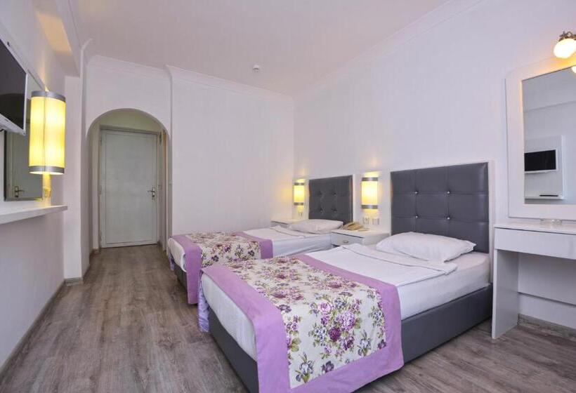 اتاق استاندارد سه نفره, Halıcı Hotel Marmaris