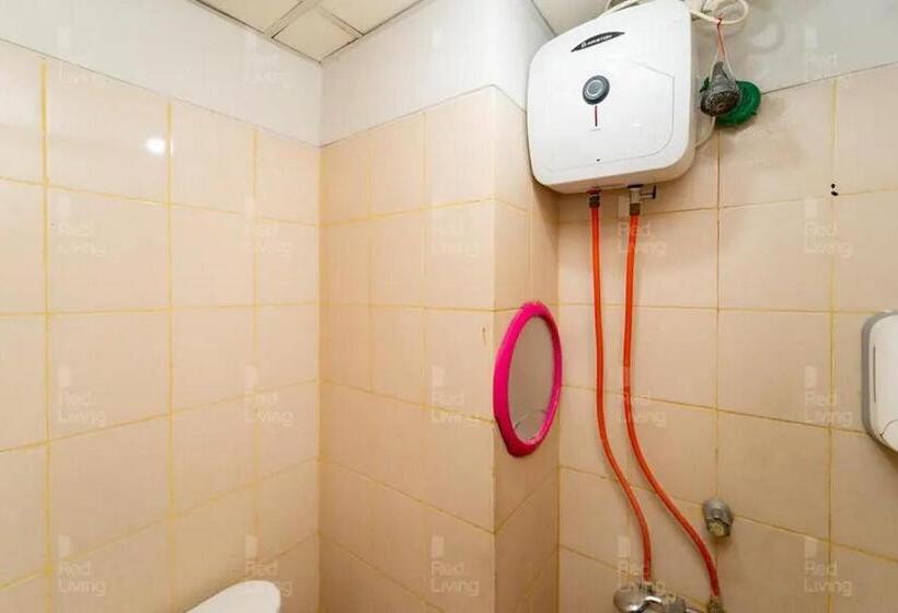 استودیوی لوکس, Redliving Apartemen Serpong Green View   Hapukh Room Tower B