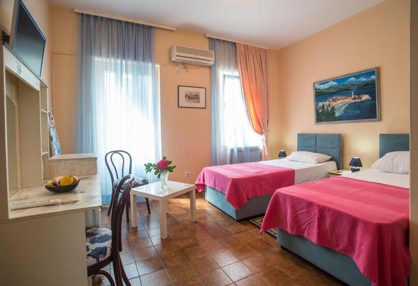 اتاق استاندارد با تراس, Rooms & Apartments Boskovic