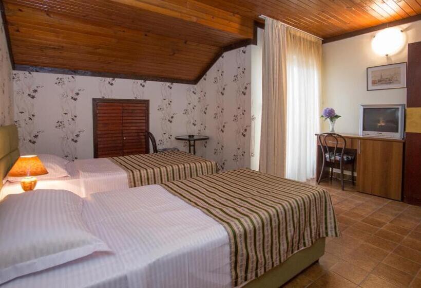 اتاق استاندارد با بالکن, Rooms & Apartments Boskovic