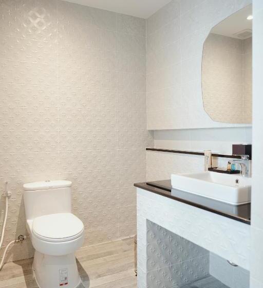 اتاق لوکس, The Cotton Tree Hometel