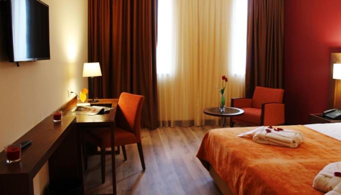 Номер Стандарт, Palace Hotel Astúrias & Spa