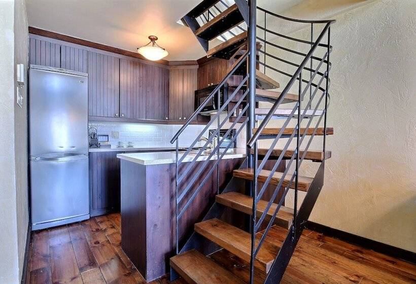 Президентский Люкс, Les Condos Du Lac Taureau  Rooms & Condos