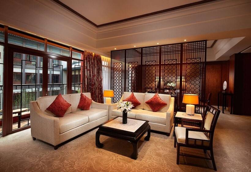 سوییت لوکس, Hilton Tianjin Eco City