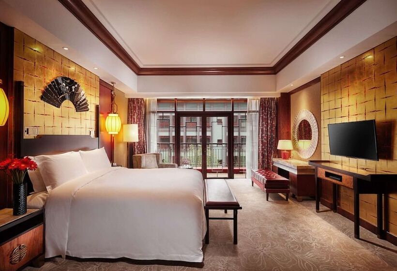 سوییت لوکس, Hilton Tianjin Eco City