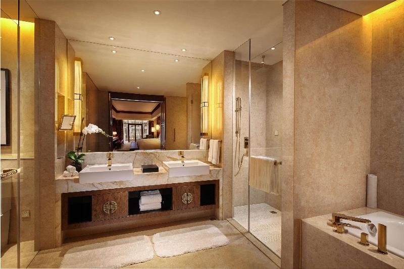 سوییت لوکس, Hilton Tianjin Eco City