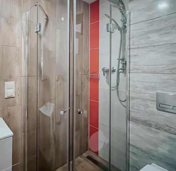 اتاق استاندارد سه نفره, Hostel Filip