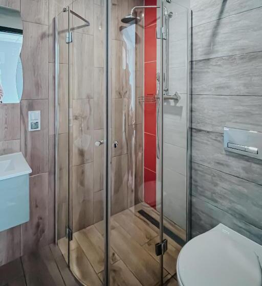 اتاق استاندارد سه نفره, Hostel Filip