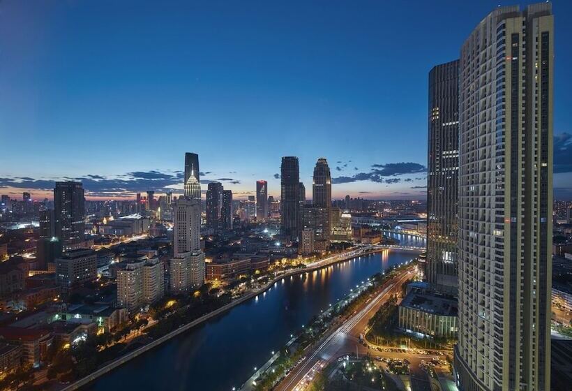 Deluxe room with river view, Shangrila Tianjin