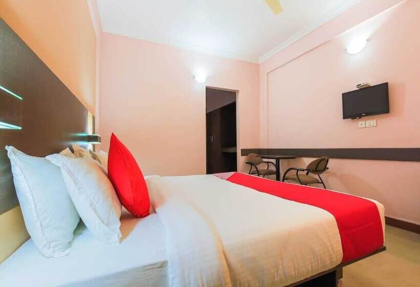 Семейный Номер, The Pentacon A Resort