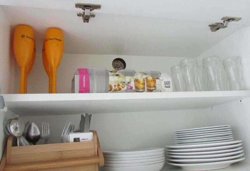 آپارتمان 1 خوابه با بالکن, Lindo Apto No Barrabela, Todo Equipado, Com Arcondicionados Split Novos No Quarto E Na Sala, Limpíss